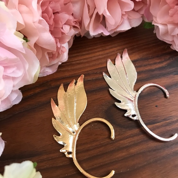 Punk Goth Flame Ear Cuff Clip Earring - Picture 5 of 7